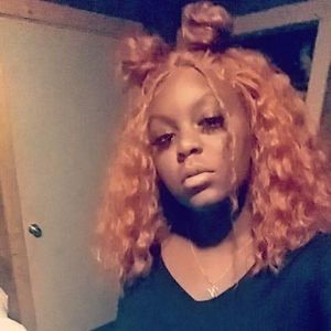 Meet your Posher, Danise